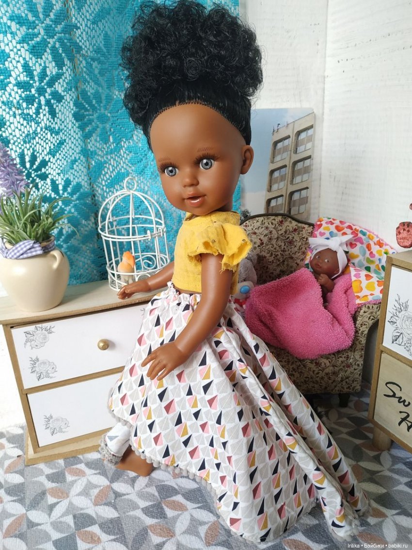 Мулатка Kisai с пупсиком из серии Марина