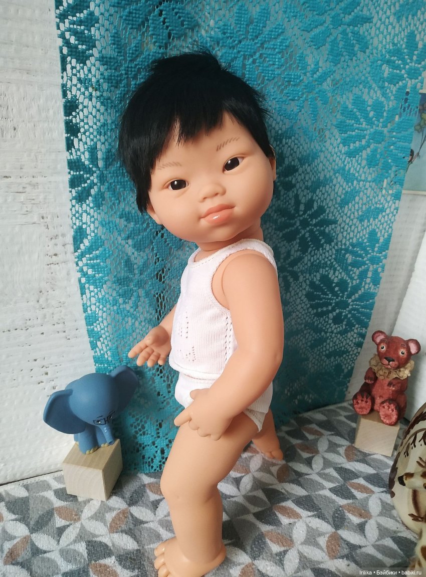 "Солнечный" мальчик азиат