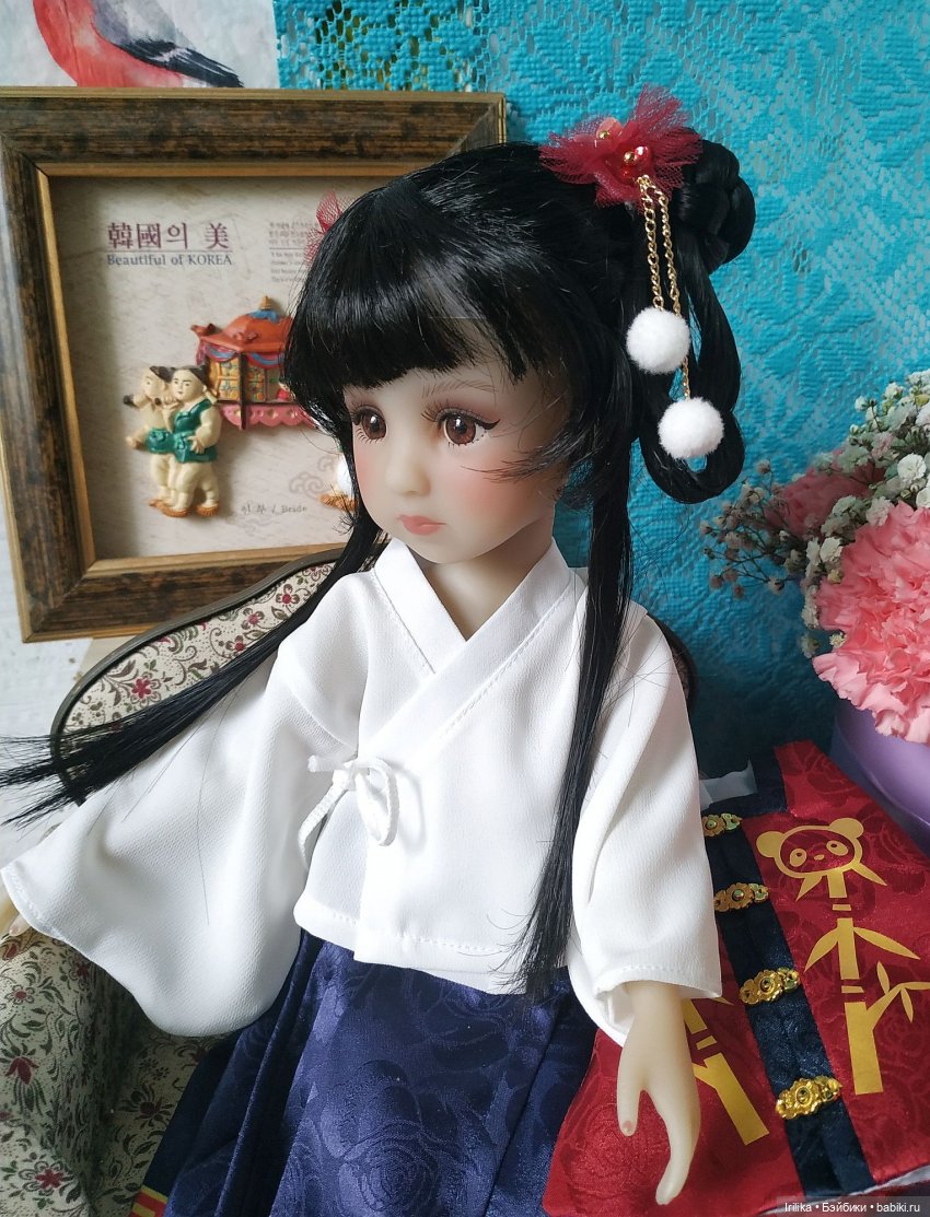 Моя Азия Руби Ред — Куклы Ruby Red (Руби Ред) Fashion Friends: Siblies (фото 6)