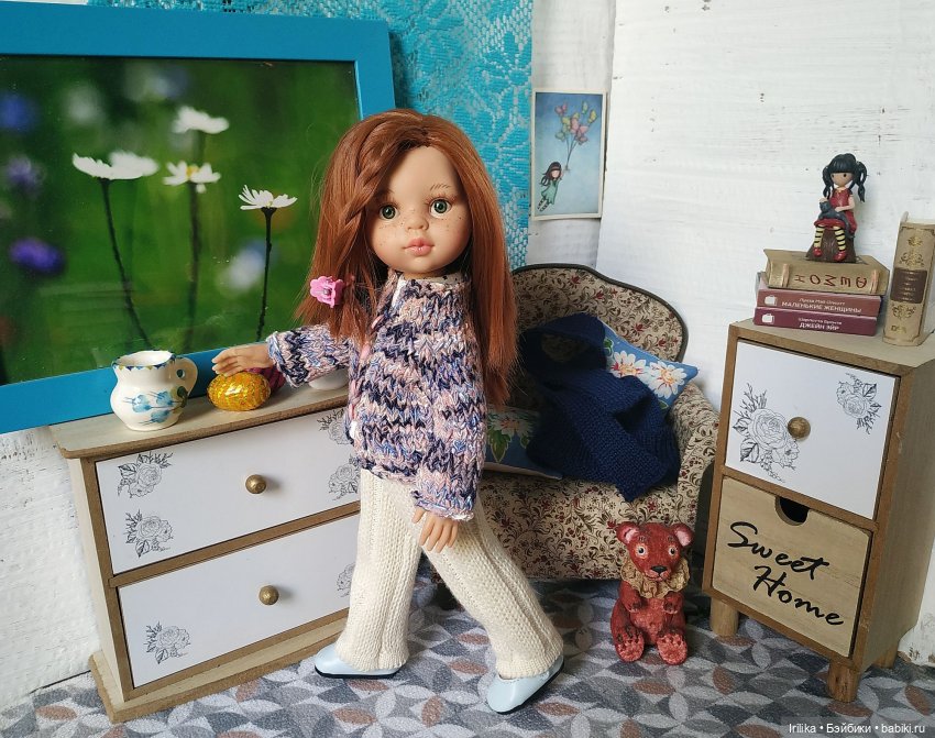 Повседневность любителя испанских кукол