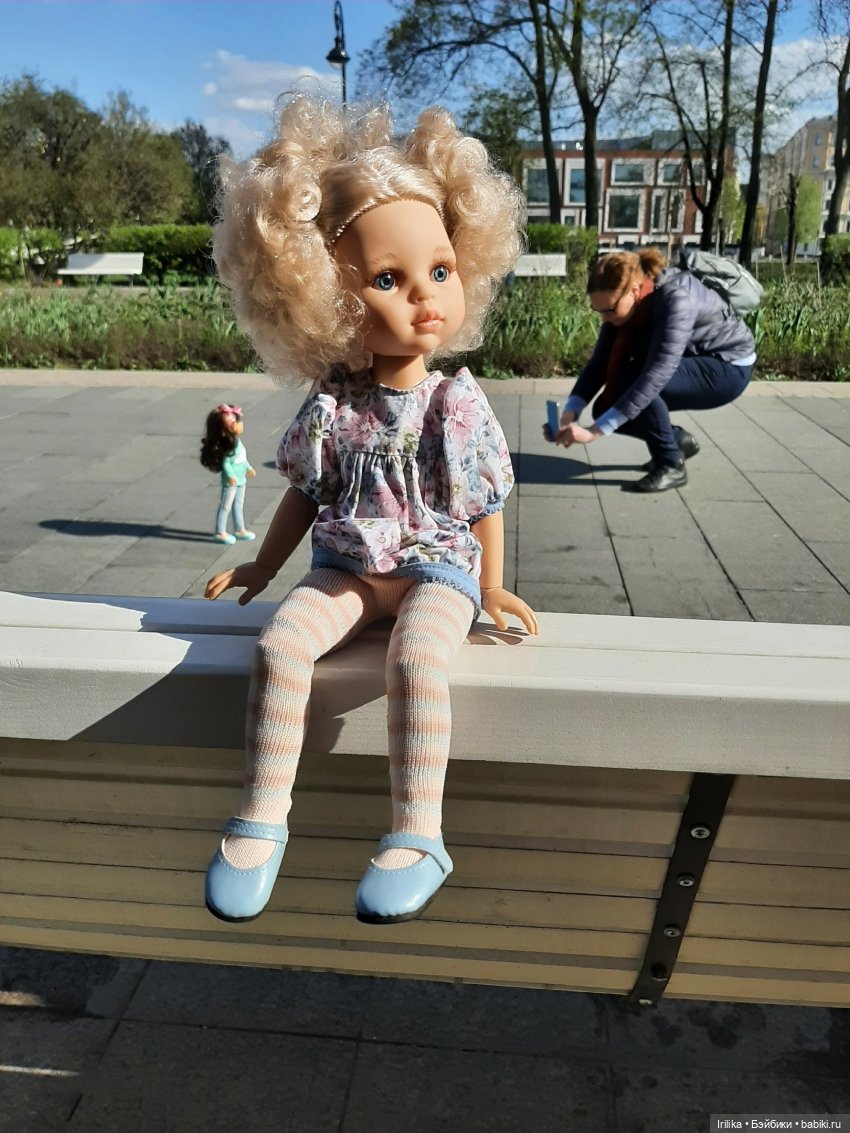 Повседневность любителя испанских кукол (фото 4)