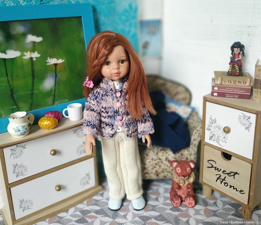 Повседневность любителя испанских кукол