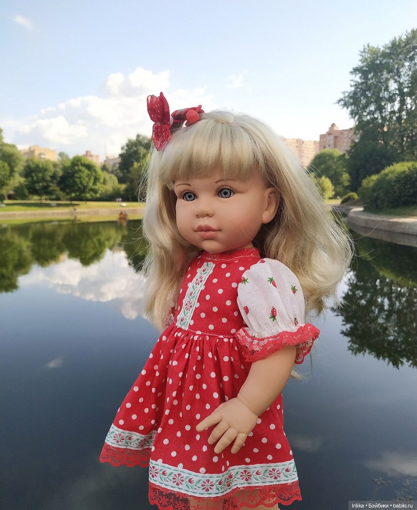 Мила на прогулке в Парке Дружбы (фото 10)