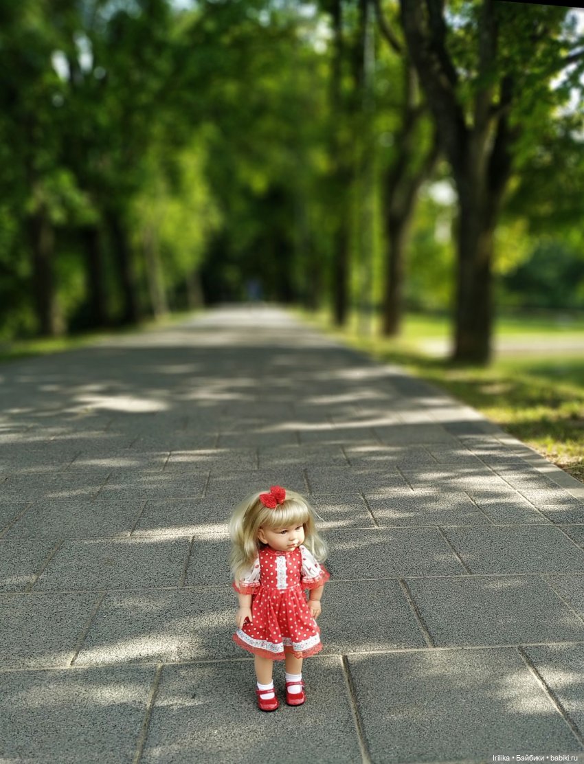 Мила на прогулке в Парке Дружбы (фото 2)