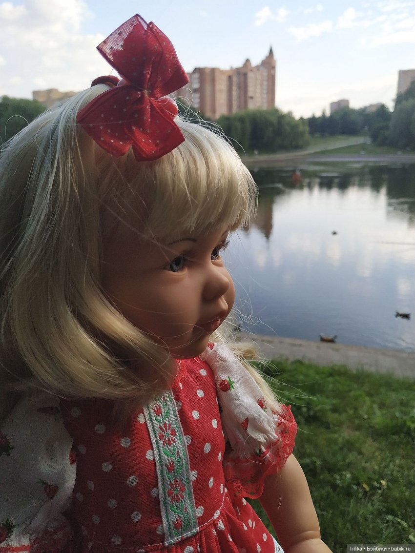 Мила на прогулке в Парке Дружбы (фото 8)