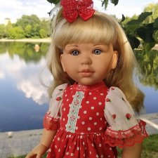 Мила на прогулке в Парке Дружбы