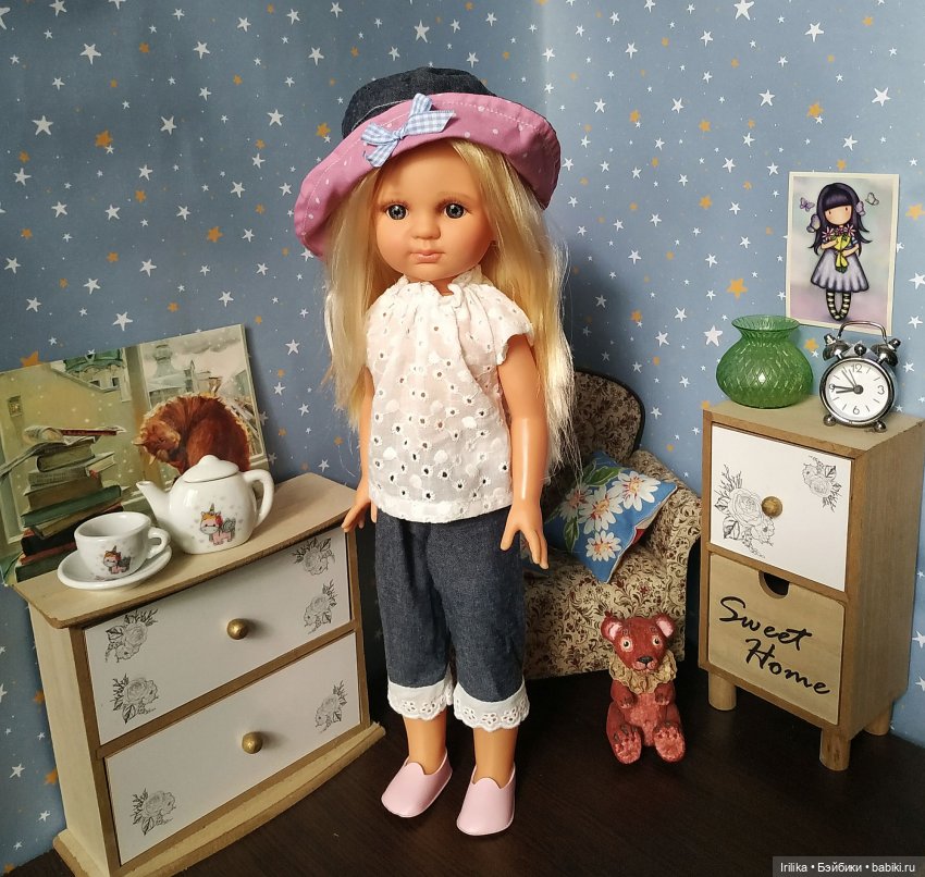 Мои испанские куклы на нижней полке