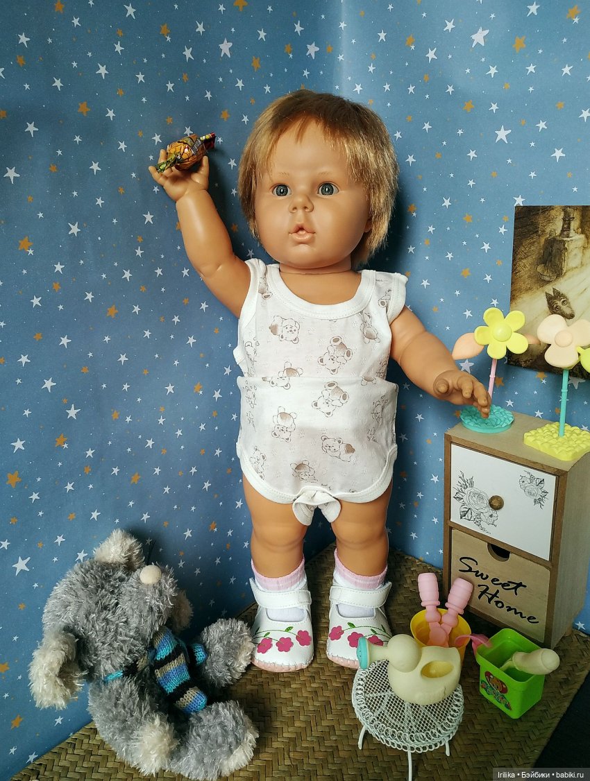 Купила винтажную испанскую куклу