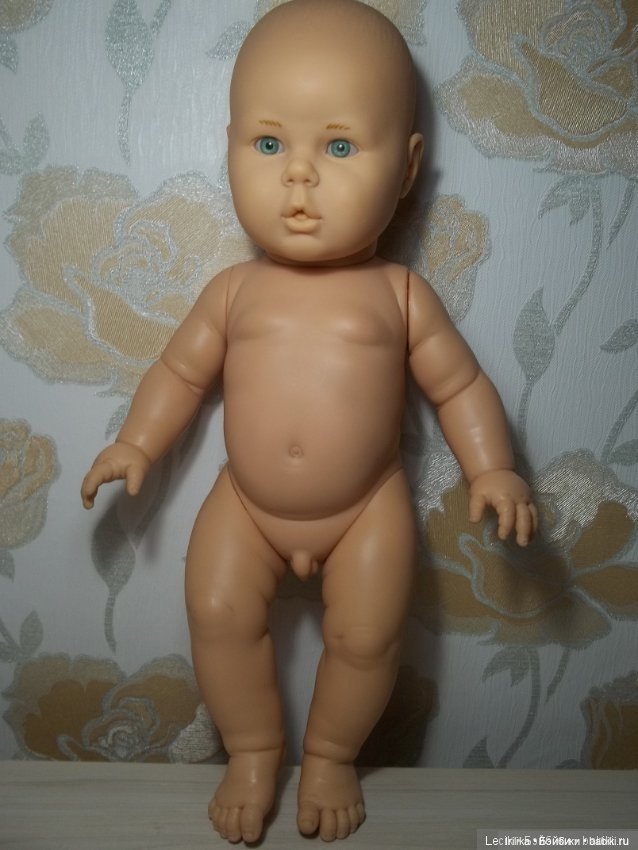 Купила винтажную испанскую куклу