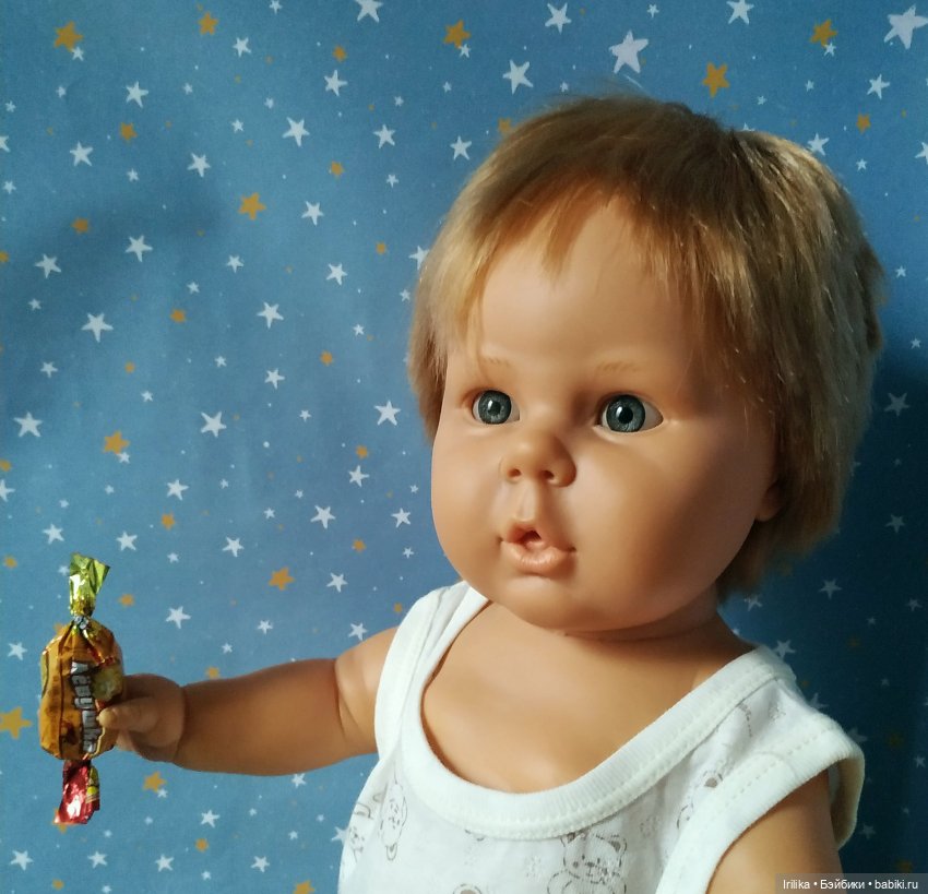 Купила винтажную испанскую куклу