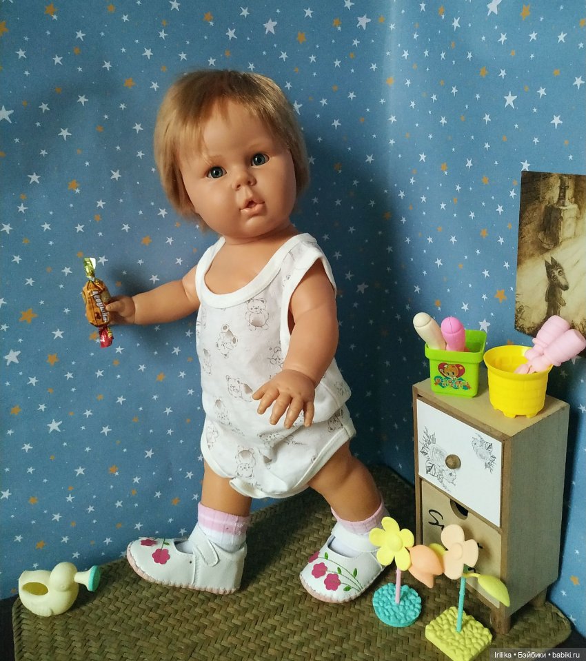 Купила винтажную испанскую куклу