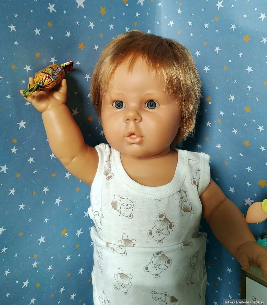 Купила винтажную испанскую куклу