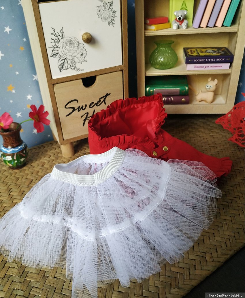 Красная Шапочка от Руби Ред