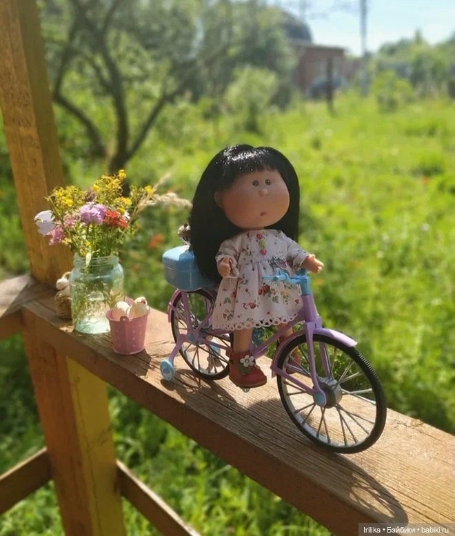 Муля на даче с друзьями — Куклы Nines d'Onil (Нинес): Миа (Mia)