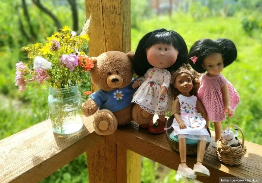 Муля на даче с друзьями — Куклы Nines d'Onil (Нинес): Миа (Mia)