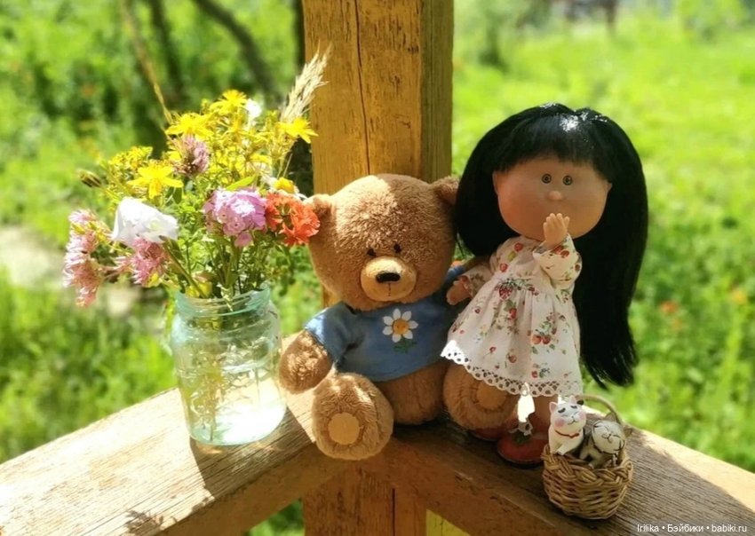 Муля на даче с друзьями — Куклы Nines d'Onil (Нинес): Миа (Mia)