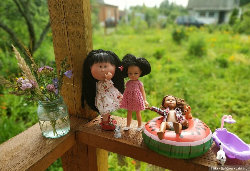 Муля на даче с друзьями — Куклы Nines d'Onil (Нинес): Миа (Mia)