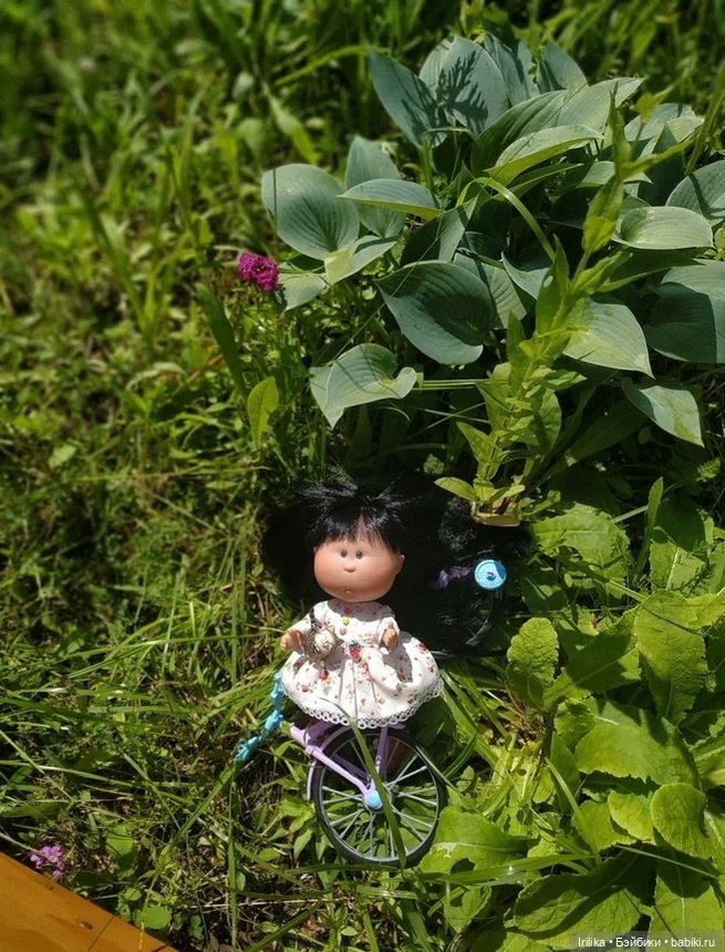 Муля на даче с друзьями — Куклы Nines d'Onil (Нинес): Миа (Mia)