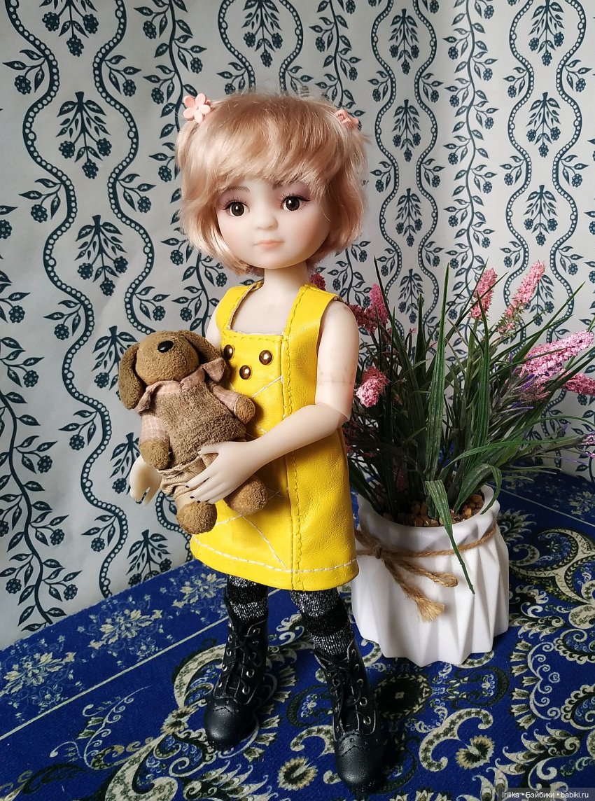 Новый образ Зои — Куклы Ruby Red (Руби Ред) Fashion Friends: Siblies