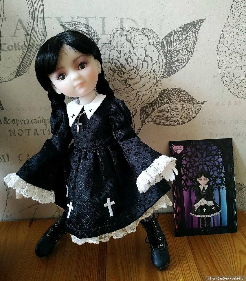 Новый образ Зои — Куклы Ruby Red (Руби Ред) Fashion Friends: Siblies (фото 2)