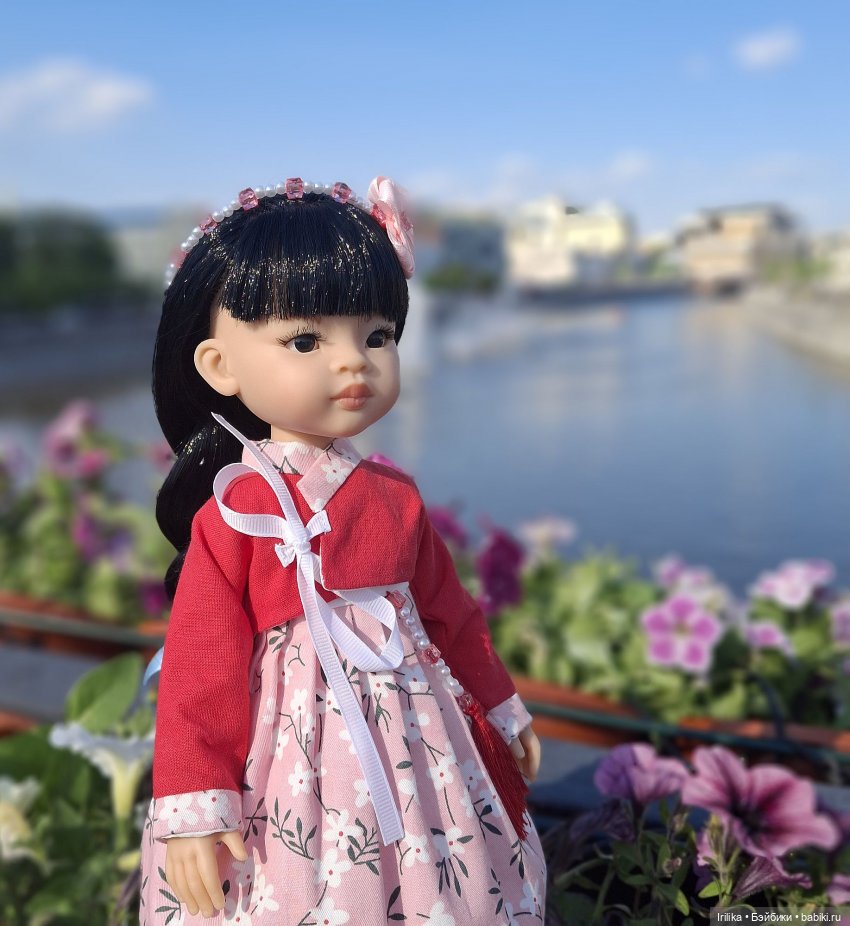 Юна гуляет по Москве — Куклы Paola Reina (Паола Рейна): новинки (фото 4)