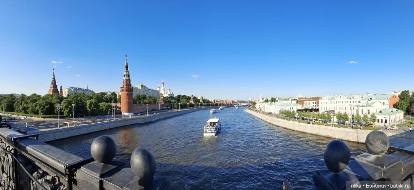 Юна гуляет по Москве — Куклы Paola Reina (Паола Рейна): новинки (фото 9)