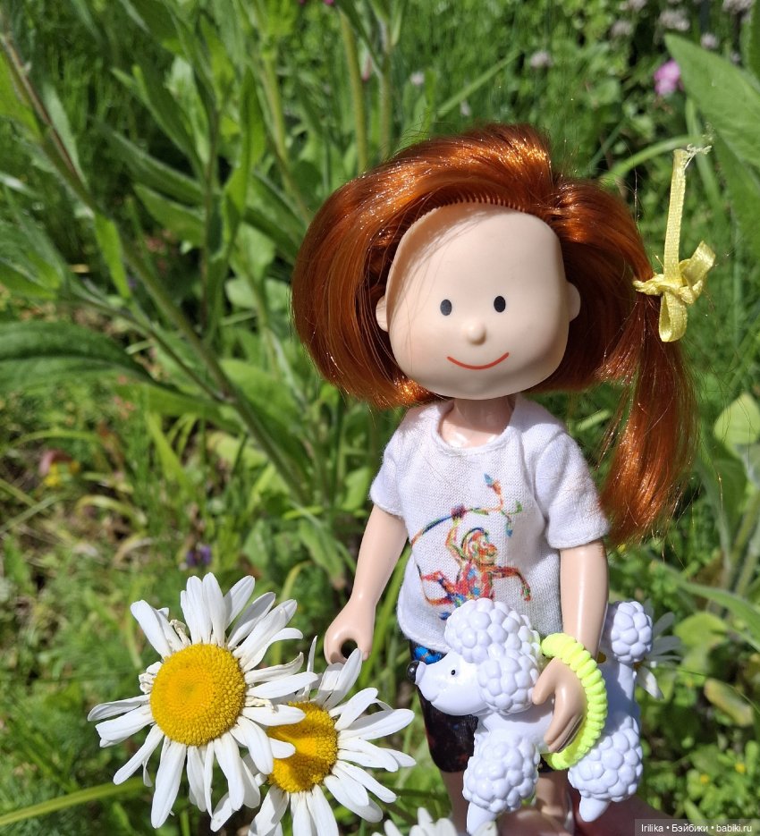 Моя разная кукольная мелочь на даче