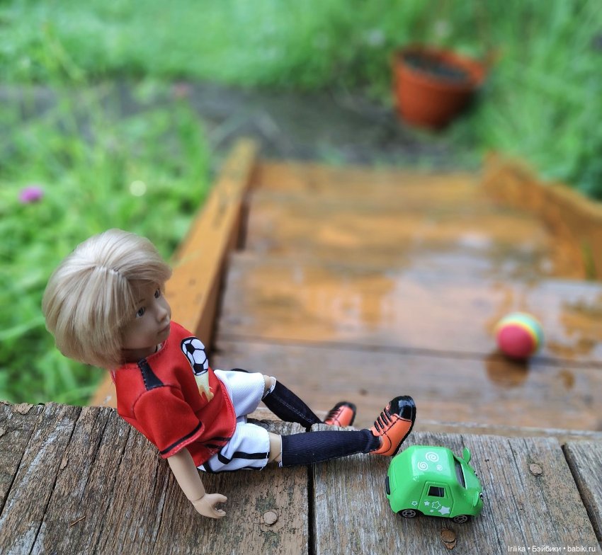 Моя разная кукольная мелочь на даче