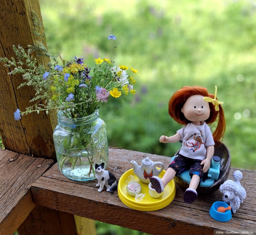 Моя разная кукольная мелочь на даче