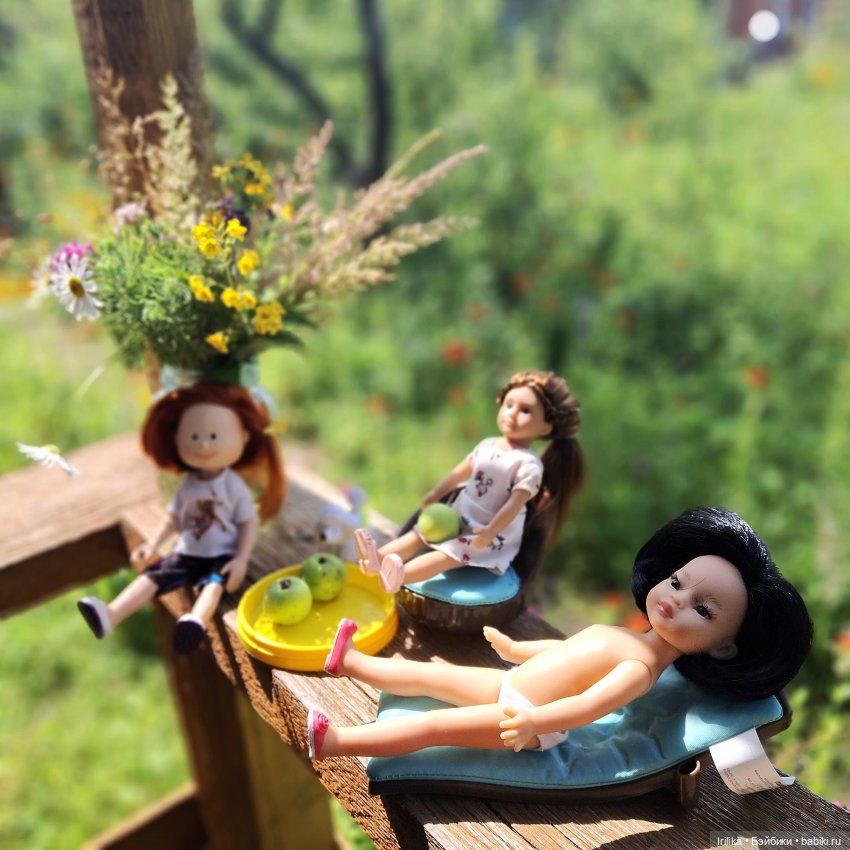 Моя разная кукольная мелочь на даче