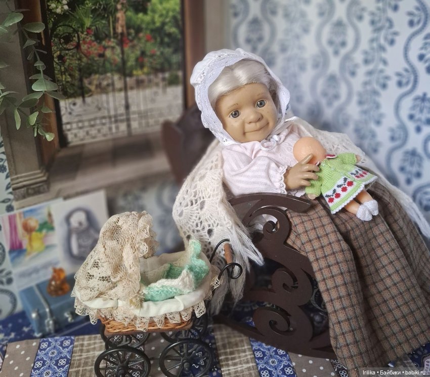 У внучки новое платье — Характерные испанские куклы: пупсы с мимикой