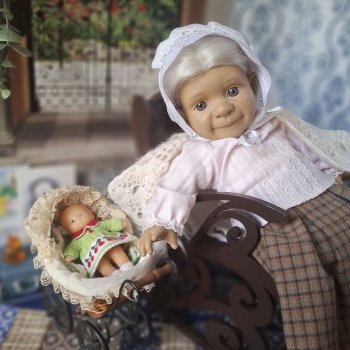 У внучки новое платье