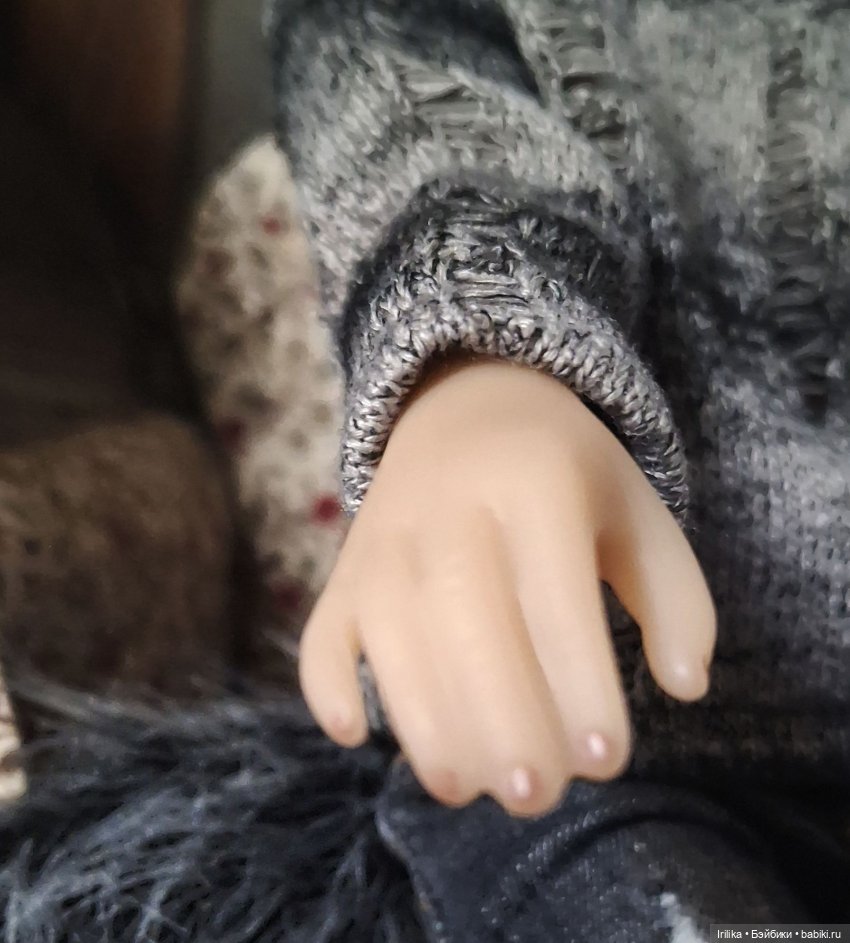 Кайден 2025 Хэллоуин — Куклы Ruby Red (Руби Ред) Fashion Friends: Siblies