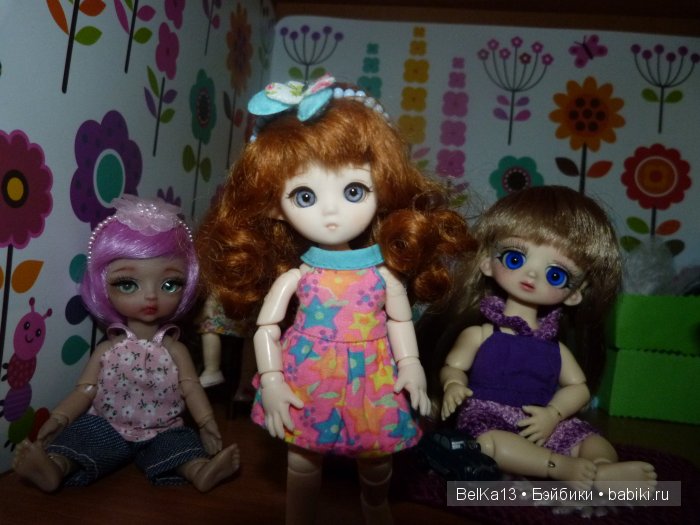 Слева шоколадка Миа (hujoo suve) Слева шоколадка Миа (hujoo suve)