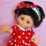 И снова брюнетка!!!!