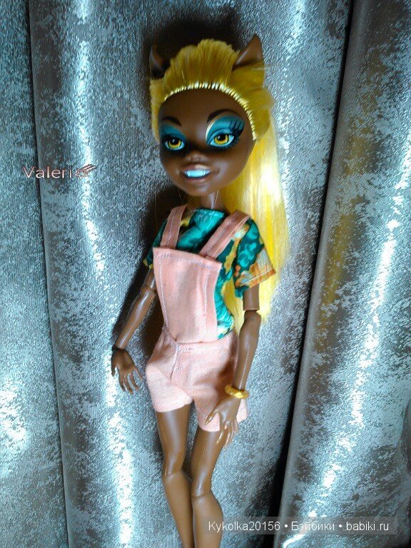 Одежда для кукол Monster High