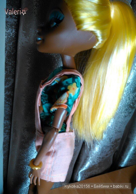 Одежда для кукол Monster High