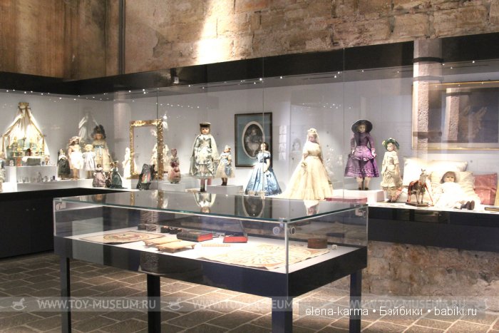 Музей кукол замка Борромео. Италия (фото 2)