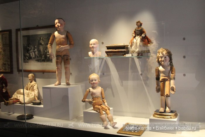 Музей кукол замка Борромео. Италия (фото 3)