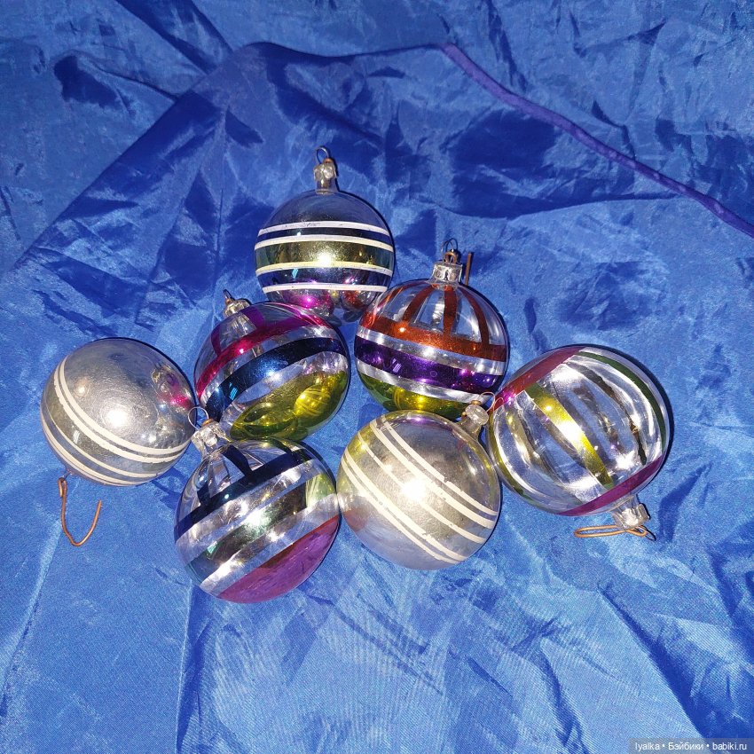 Новогодние игрушки — Антикварные игрушки и домики: елочные украшения