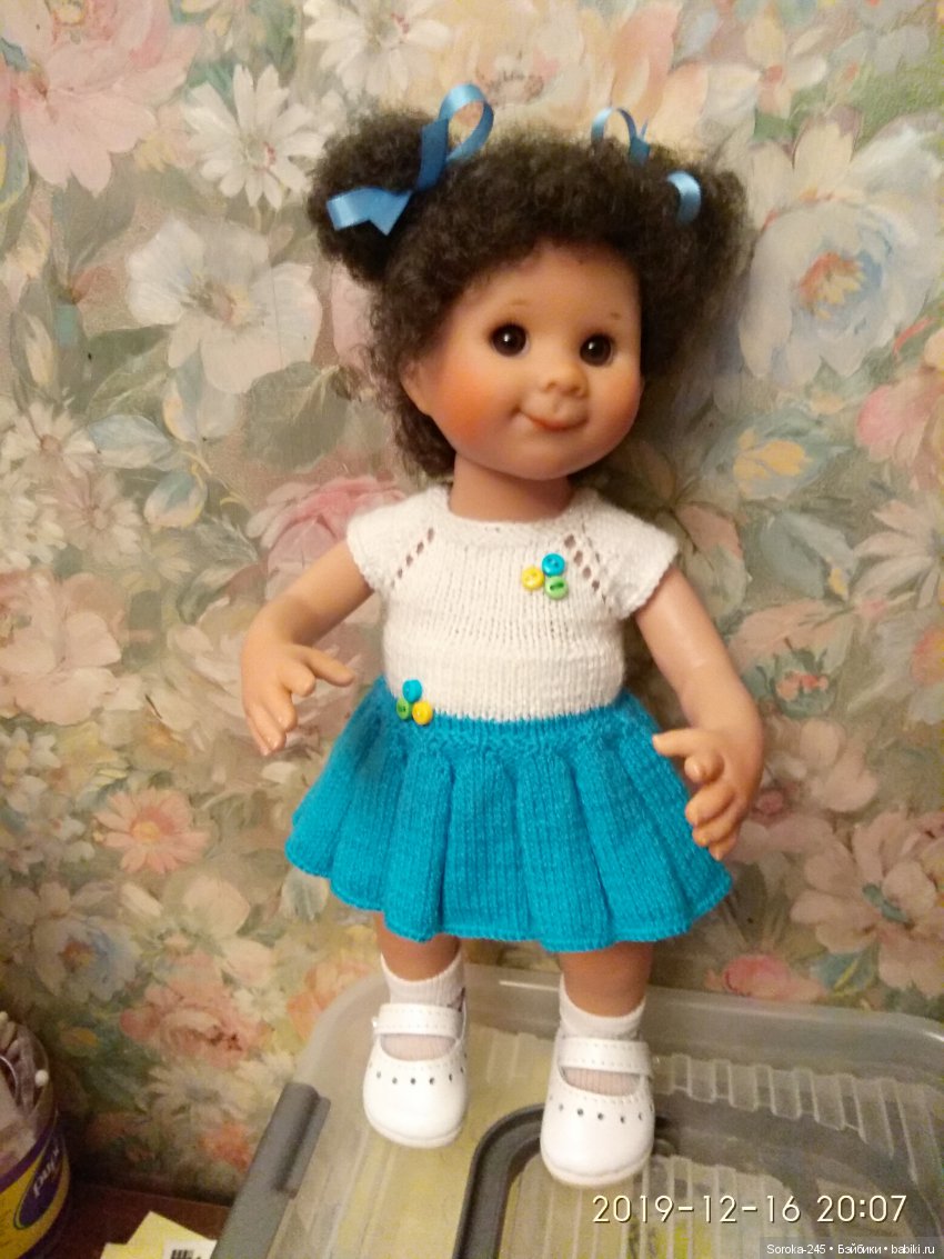 Знакомьтесь, Нелечка.)