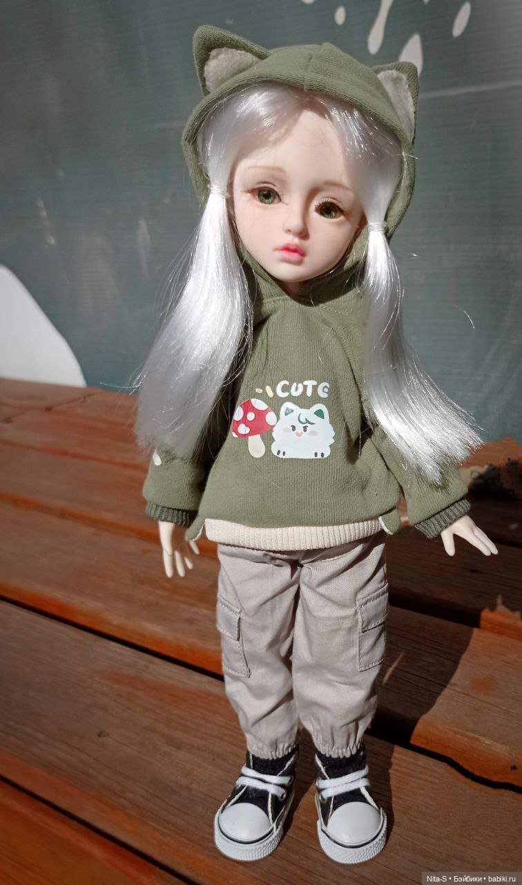 Делька, повелительница драконов