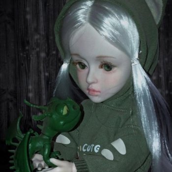 Делька, повелительница драконов