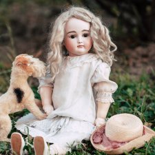 Фотопрогулки с антикварными куклами часть 1