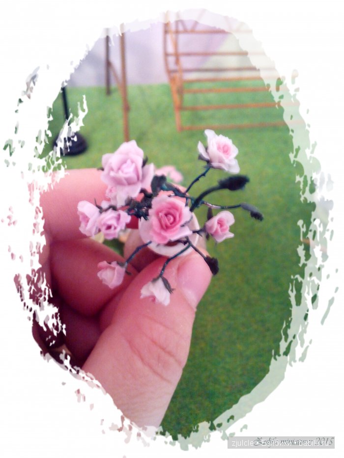 Цветы... солнце... лето.... море. Цветочная миниатюра для кукол