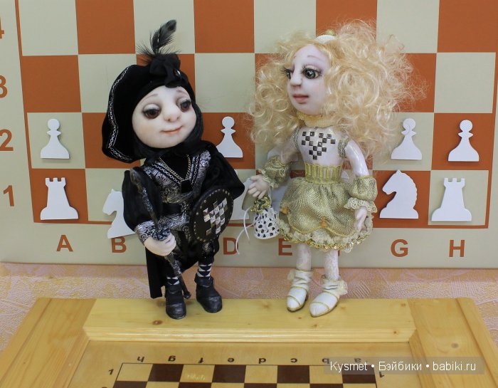 Авторская кукла Мечтательница - белая пешка (фото 6)