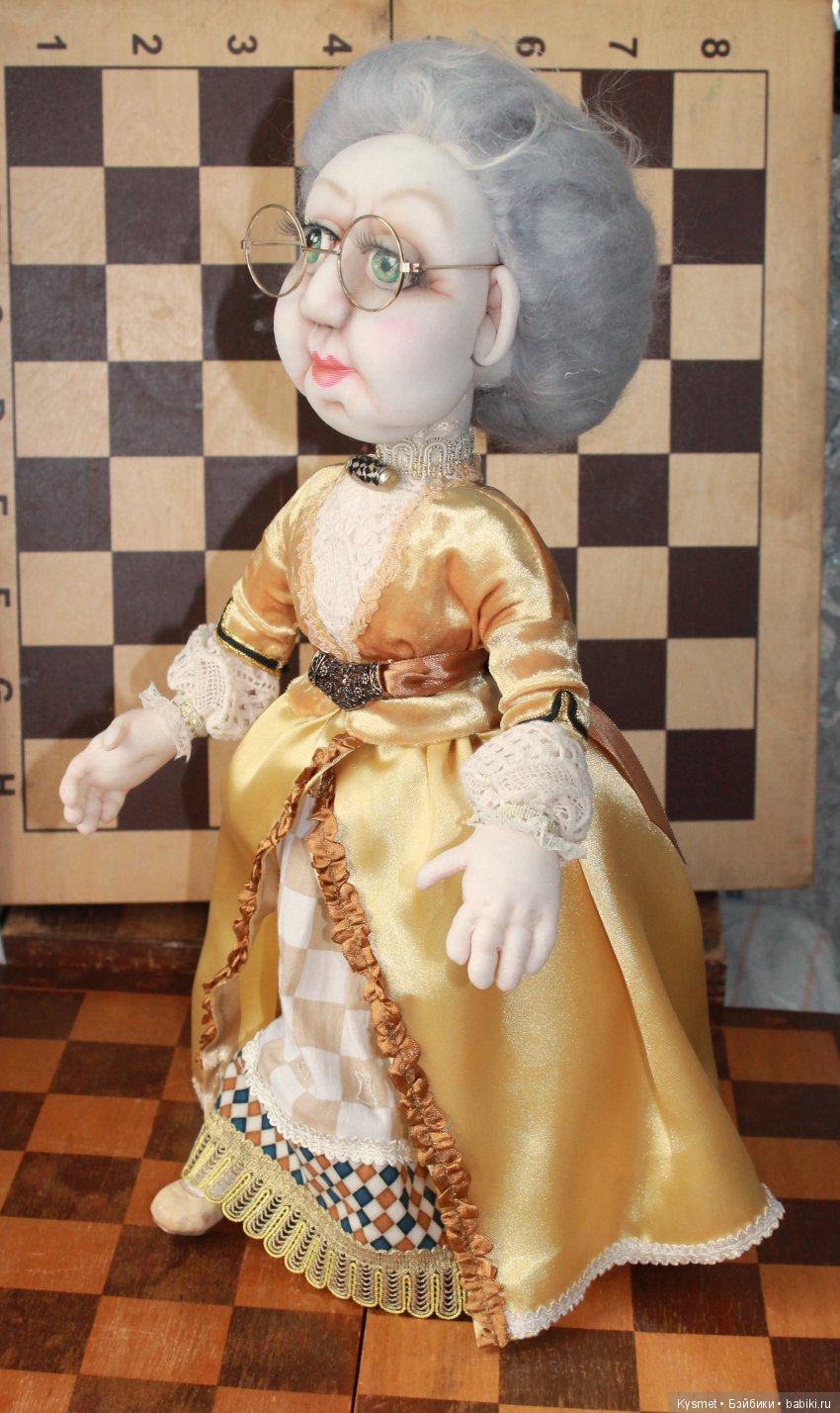 Тётушка Ладья - классная дама в школе Белых пешек (фото 4)