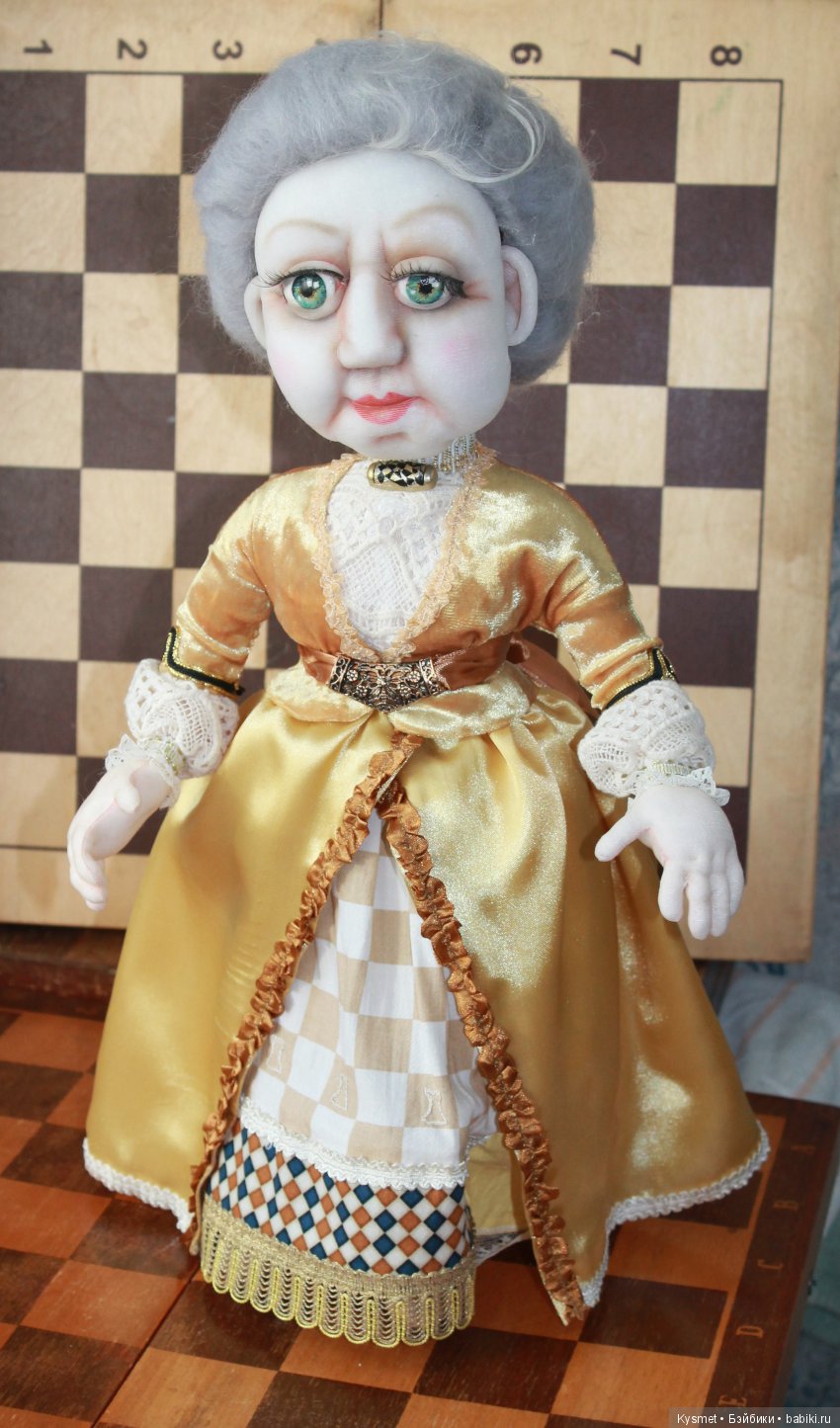 Тётушка Ладья - классная дама в школе Белых пешек (фото 7)