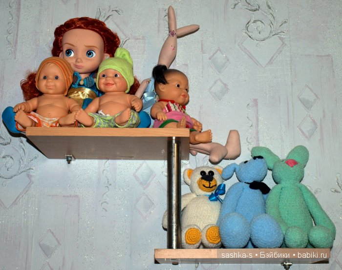 Моя маленькая кукольная полочка (фото 2)