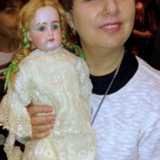 Народ. Купила куклу-невесту, времен СССР. Помогите опознать куклу